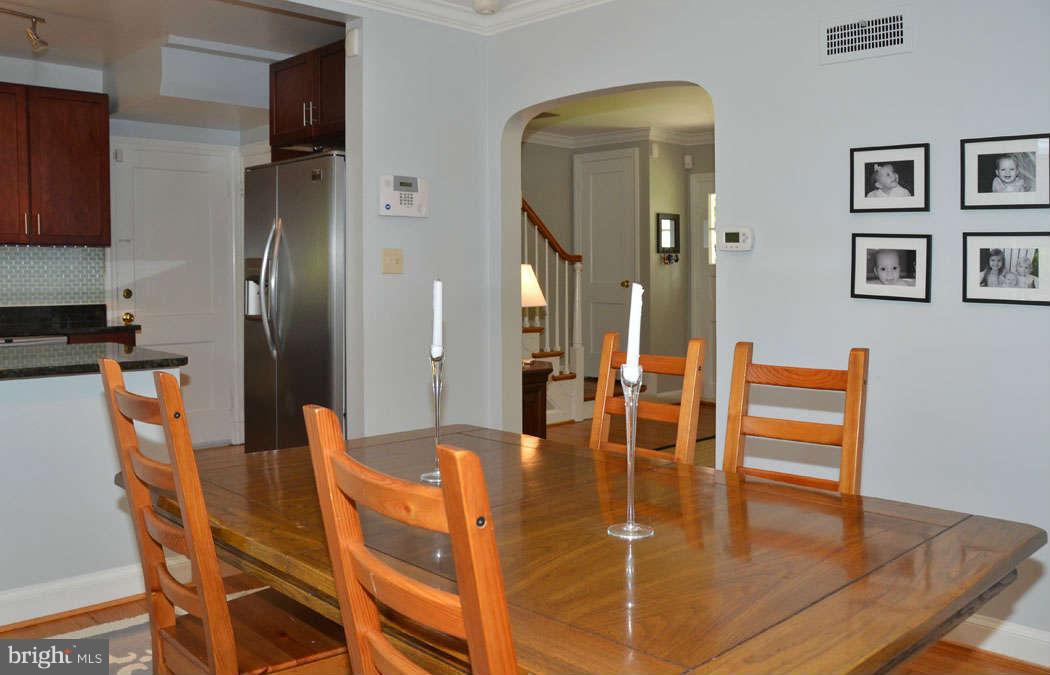 5706 Gloster Road Bethesda, MD 20816 - Photo 16 of 30 Dining Room