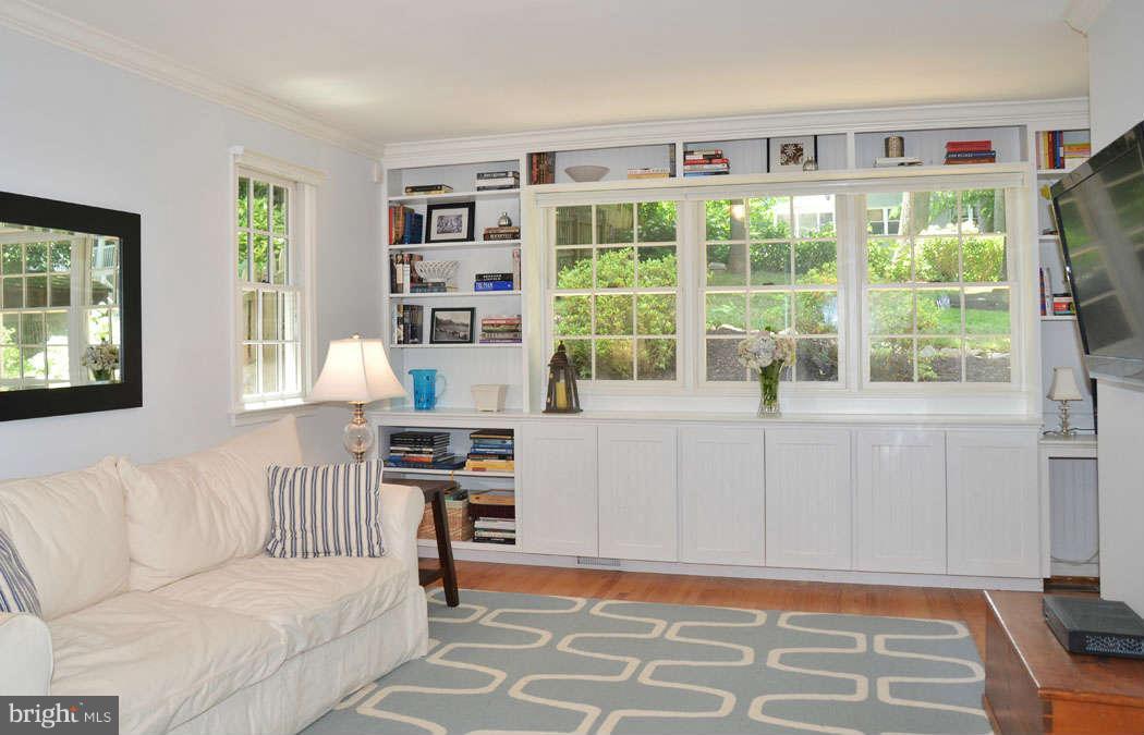 5706 Gloster Road Bethesda, MD 20816 - Photo 17 of 30 Interior (General)