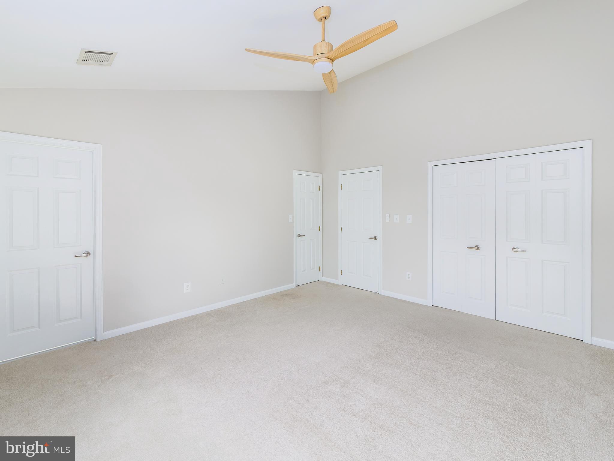 42853 Golf View Drive Chantilly, VA 20152 - Photo 11 of 23