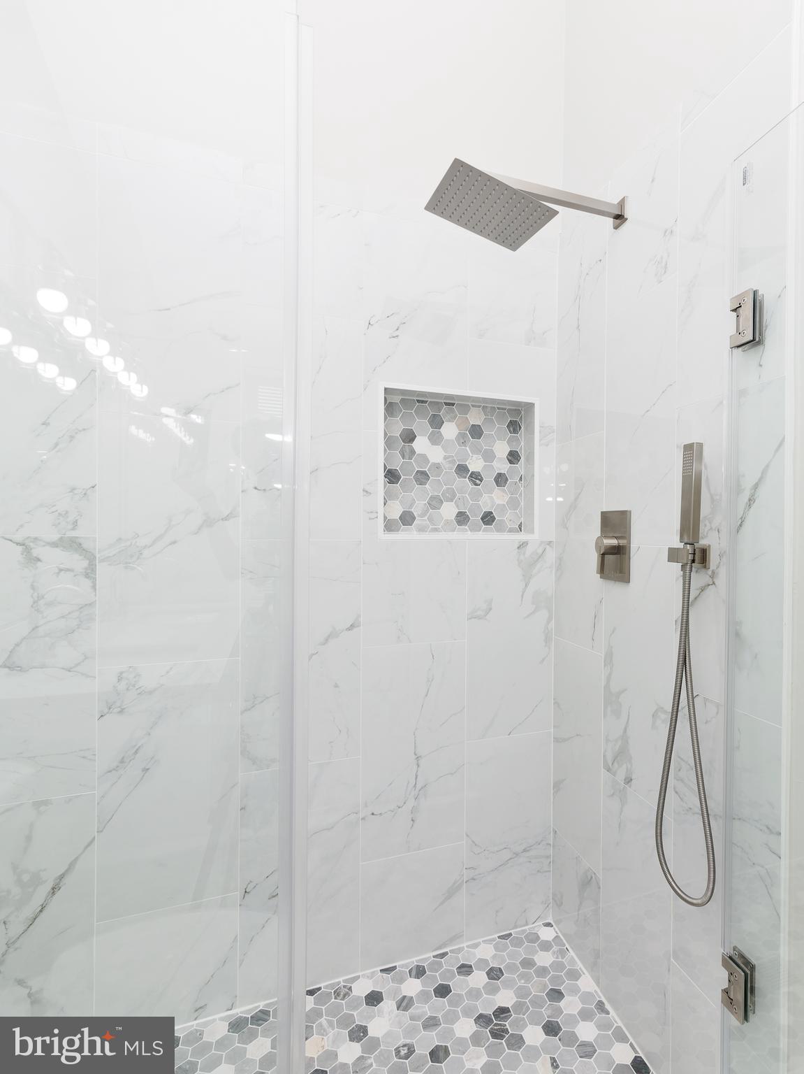 42853 Golf View Drive Chantilly, VA 20152 - Photo 14 of 23