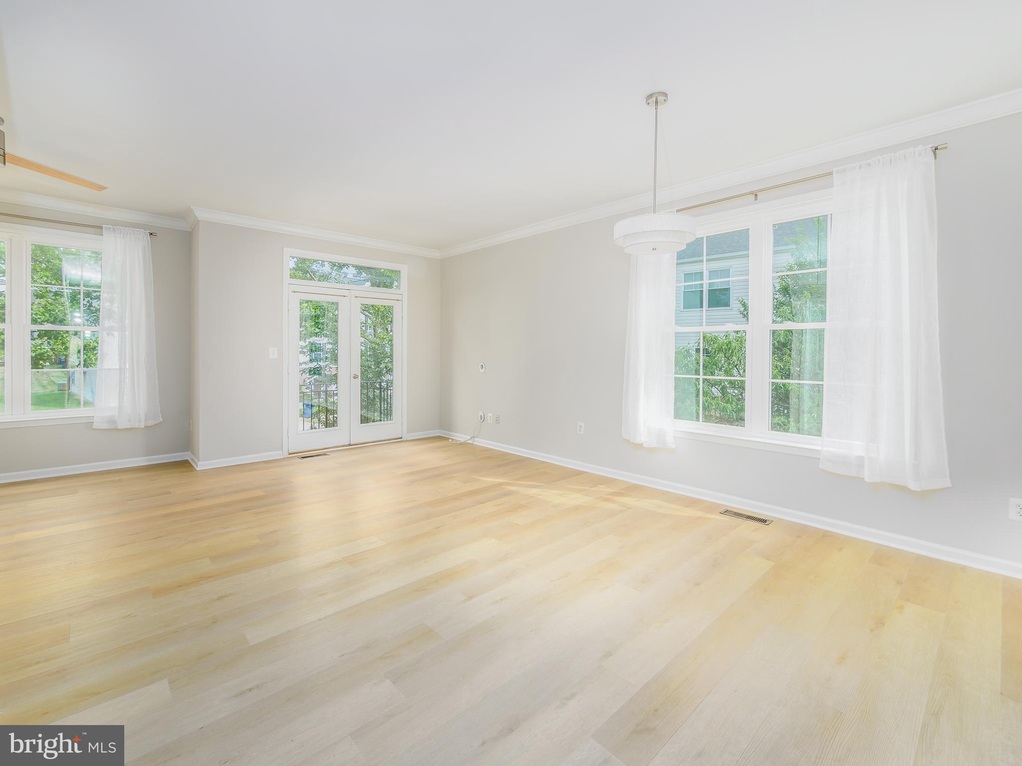 42853 Golf View Drive Chantilly, VA 20152 - Photo 6 of 23