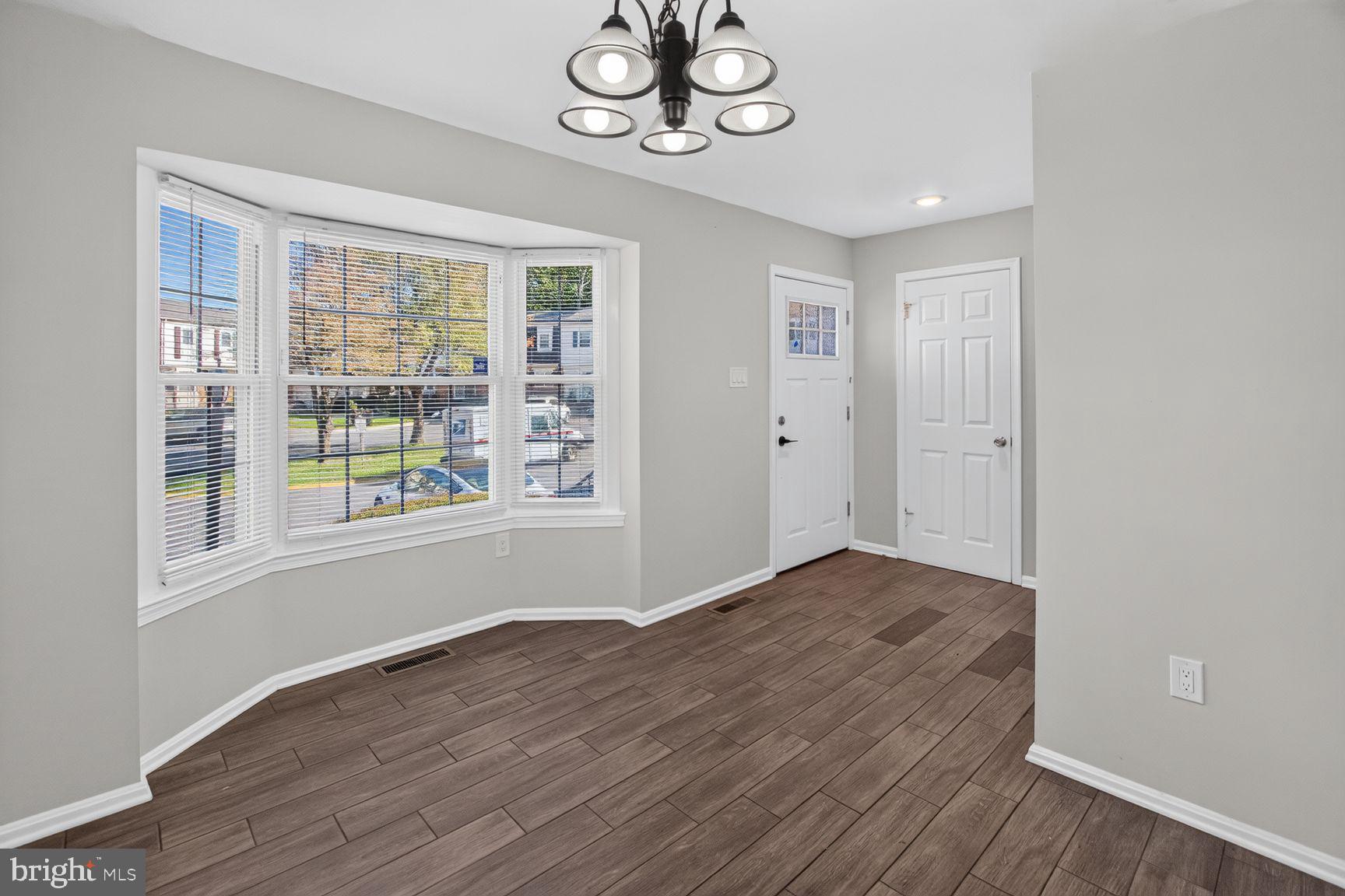 14620 Tynewick Terrace, Unit 2 Silver Spring, MD 20906 - Photo 3 of 30 Dining Room