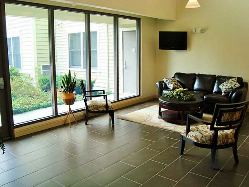 200 Clarke Road, Unit 108 Narragansett, RI 02882 - Photo 8 of 9 Lobby/Reception. Stylish Lobby