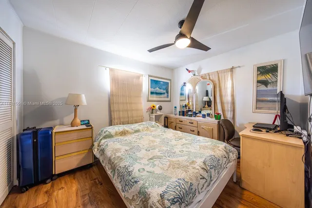 a view of outdoor space