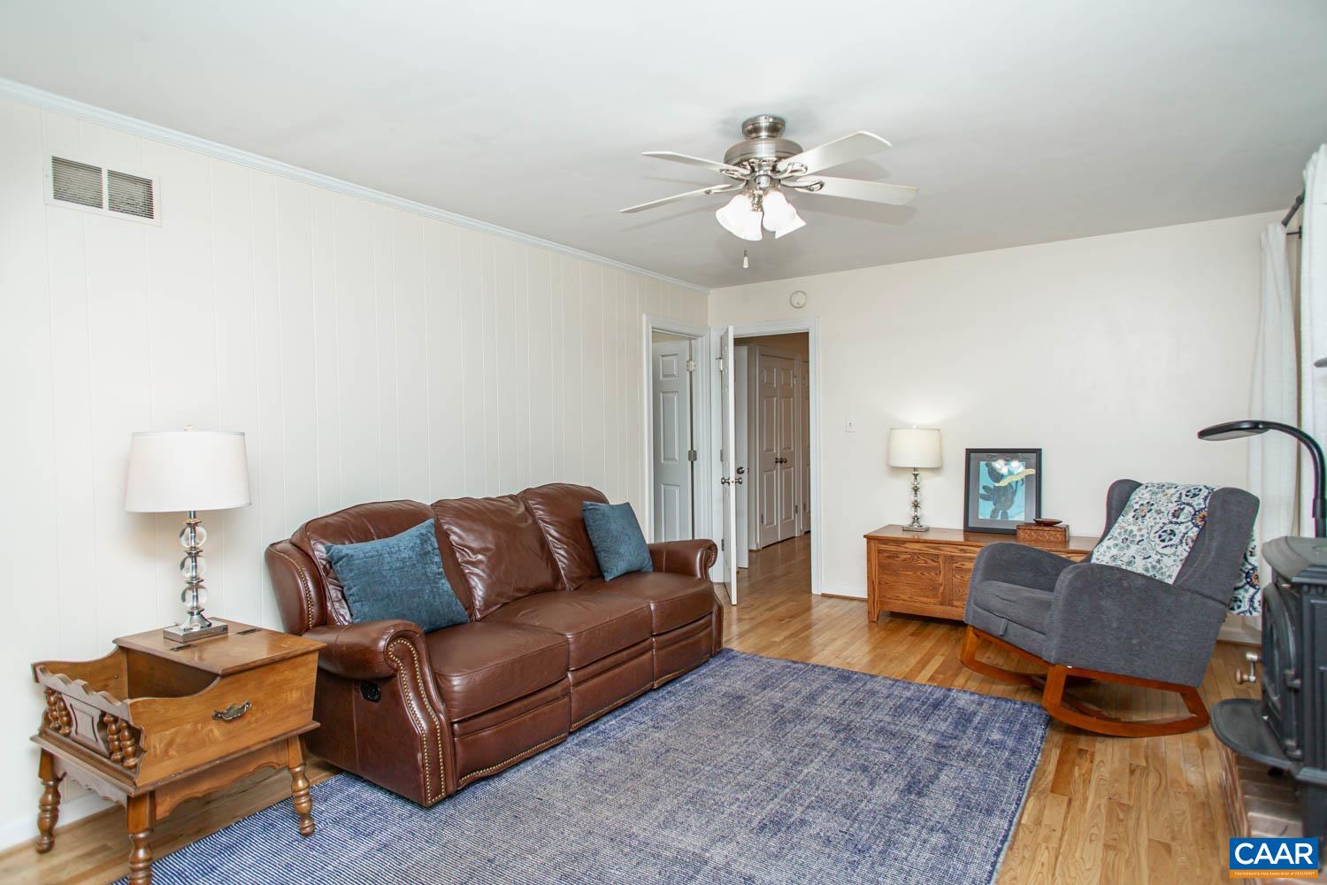 2750 Meriwether Drive Charlottesville, VA 22901 - Photo 21 of 52 a living room with furniture