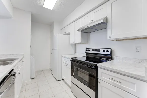 $69,000 | 12615 Brookglade Circle, Unit 201, Houston, TX 77099