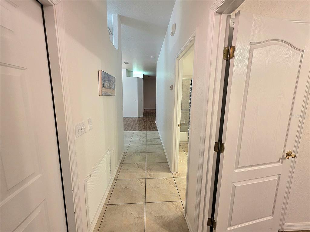2116 Northeast 40th Terrace Ocala, FL 34470 - Photo 6 of 37 a view of a hallway