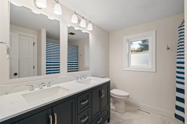 $3,000 | 1018 Bonnie Brae Lane, Lake Geneva, WI 53147