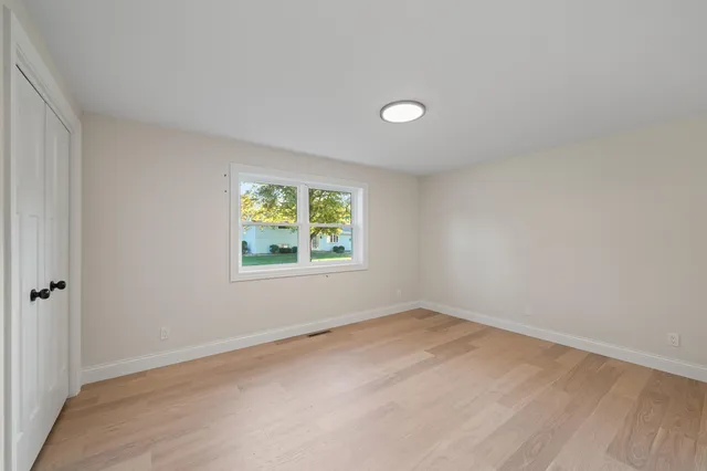 $3,000 | 1018 Bonnie Brae Lane, Lake Geneva, WI 53147