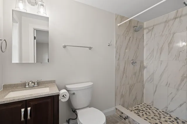 $3,000 | 1018 Bonnie Brae Lane, Lake Geneva, WI 53147