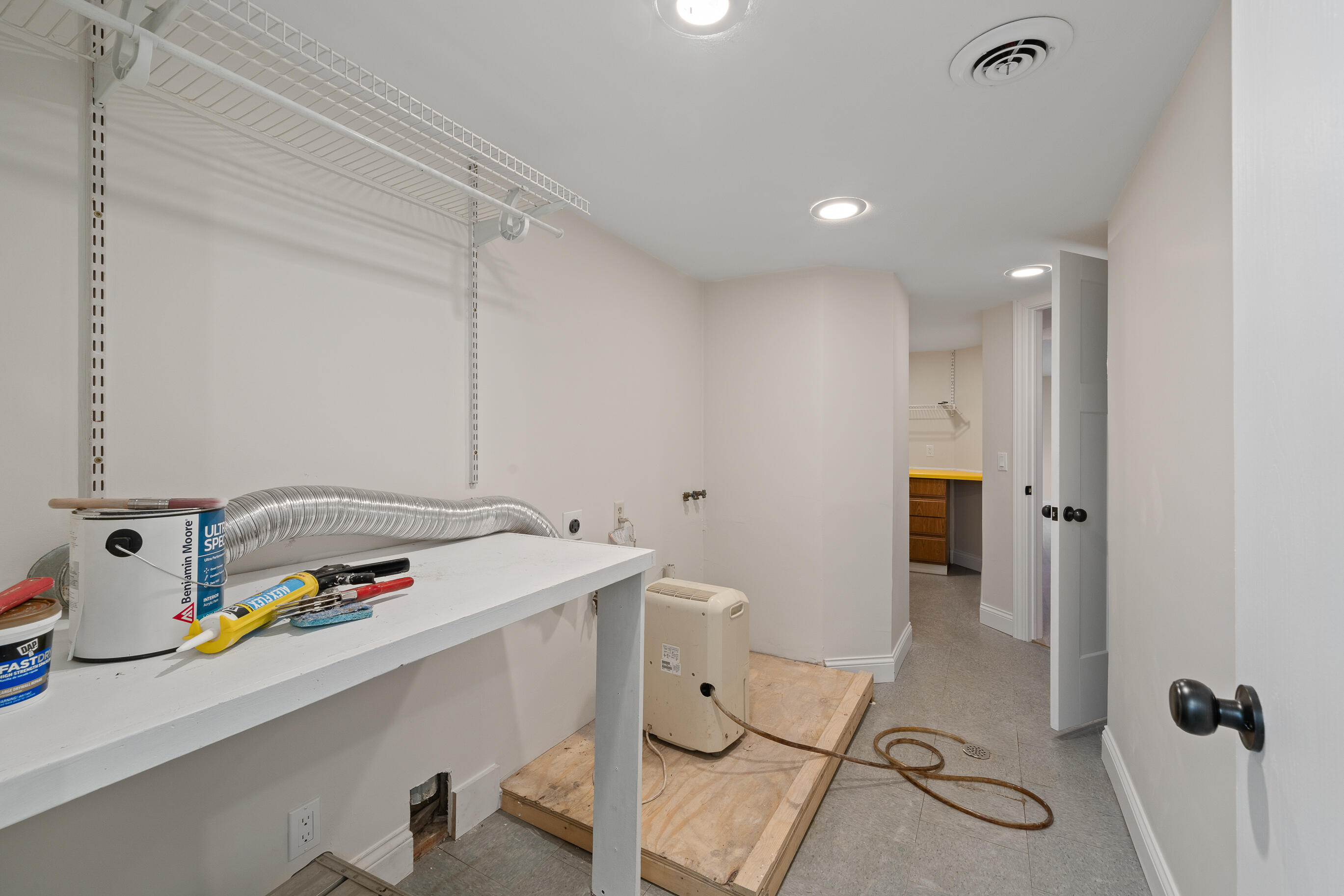 1018 Bonnie Brae Lane Lake Geneva, WI 53147 - Photo 45 of 64 Utility room