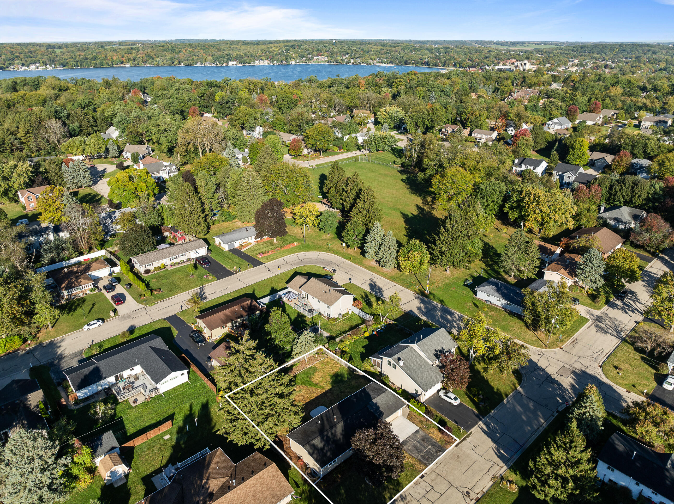 1018 Bonnie Brae Lane Lake Geneva, WI 53147 - Photo 60 of 64 Overview of home