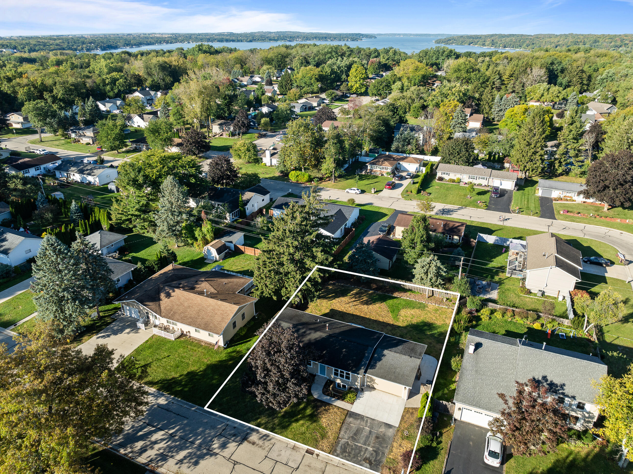 1018 Bonnie Brae Lane Lake Geneva, WI 53147 - Photo 64 of 64 Overview of home