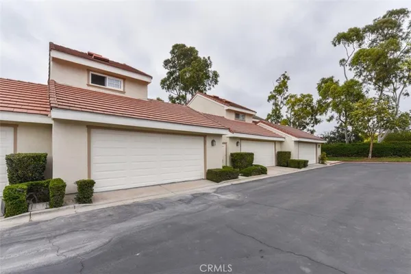 $5,350 | 37 Wellesley, Unit 47, Irvine, CA 92612
