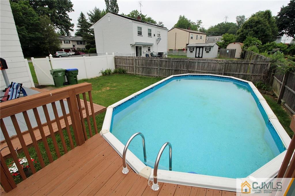 5 Delmar Place Edison, NJ 08837 - Photo 25 of 25 a view of a balcony with chairs