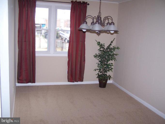5229 Cedgate Road Baltimore, MD 21206 - Photo 3 of 12 Dining Room