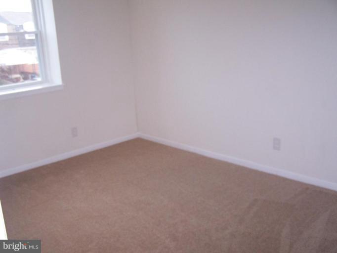 5229 Cedgate Road Baltimore, MD 21206 - Photo 10 of 12 Bedroom #1