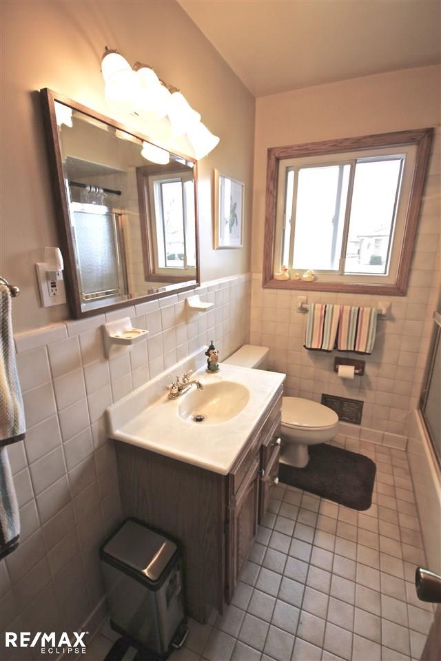 17851 Airport Road Fraser, MI 48026 - Photo 14 of 36 Gallery Image 14