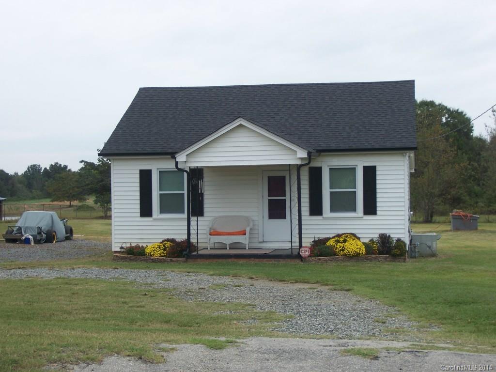 1355 Philbeck Road York, SC 29745 - Photo 1 of 10