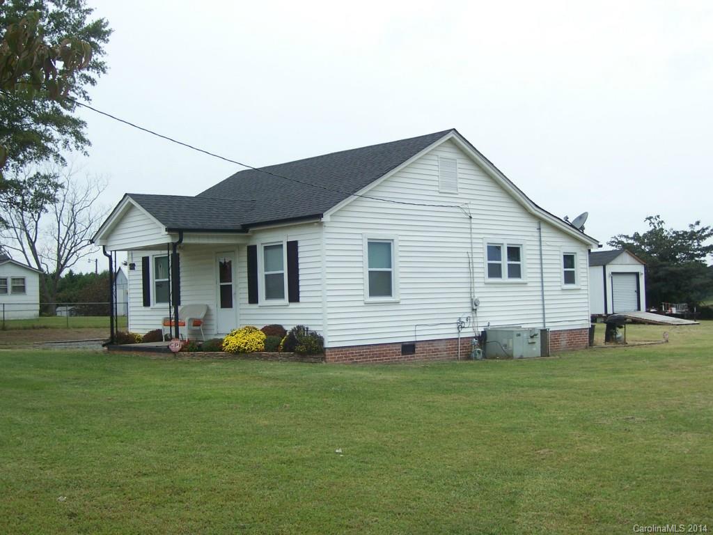 1355 Philbeck Road York, SC 29745 - Photo 2 of 10