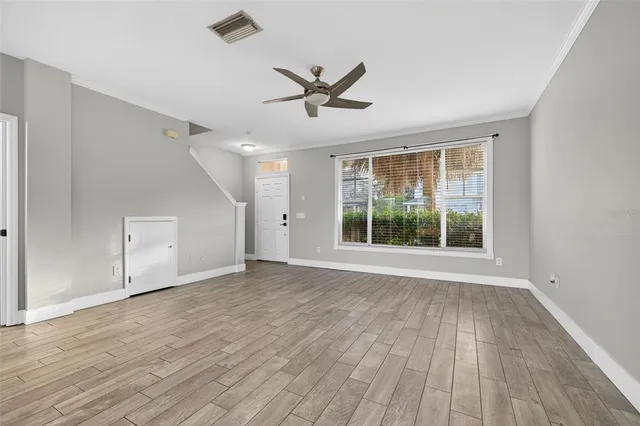 $2,000 | 12343 Country White Circle, Tampa, FL 33635