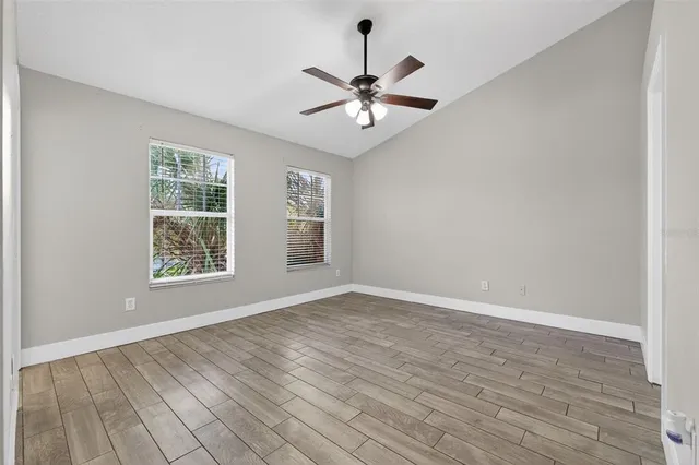 $2,000 | 12343 Country White Circle, Tampa, FL 33635