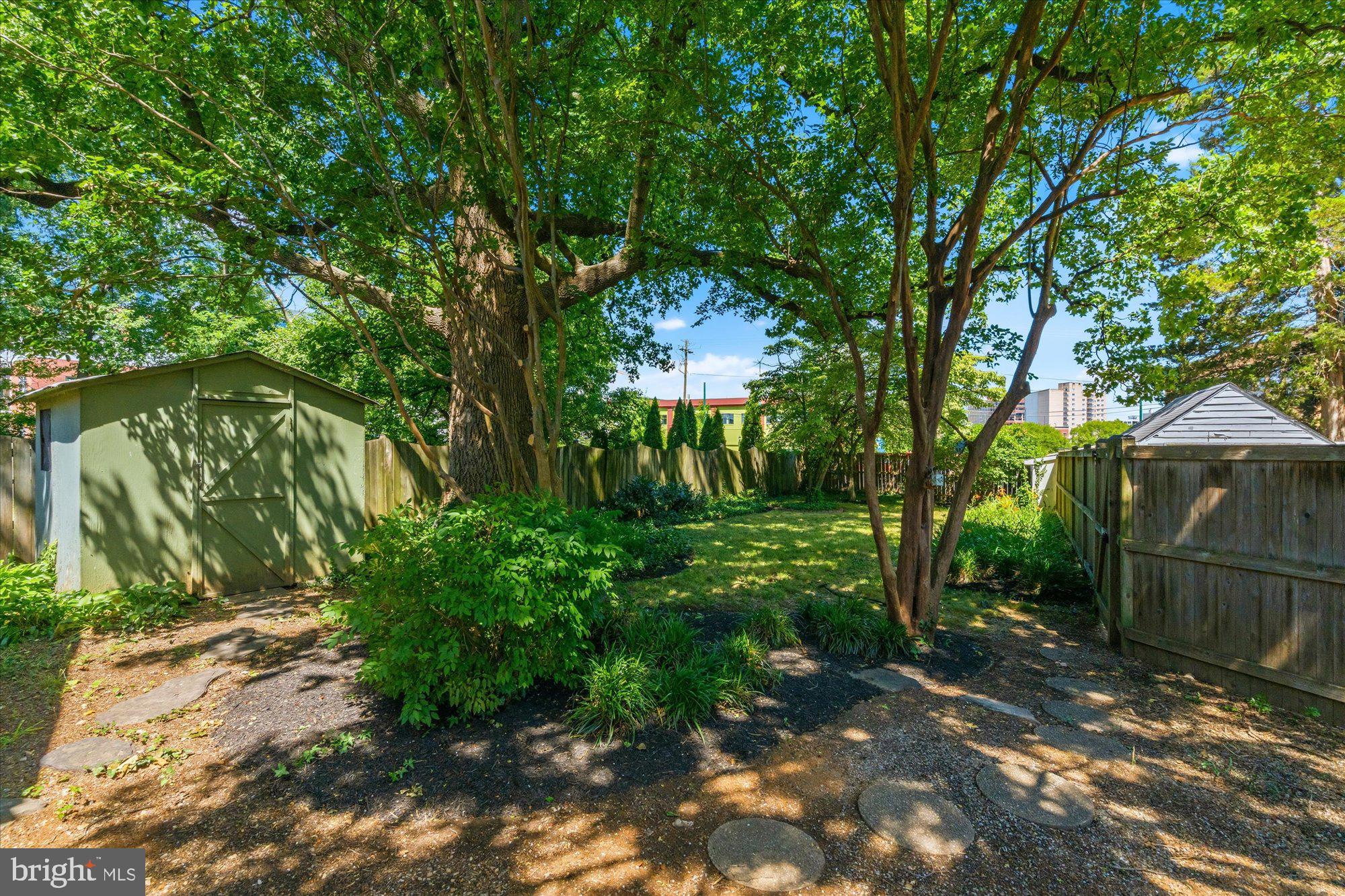 823 Bonifant Street Silver Spring, MD 20910 - Photo 40 of 42