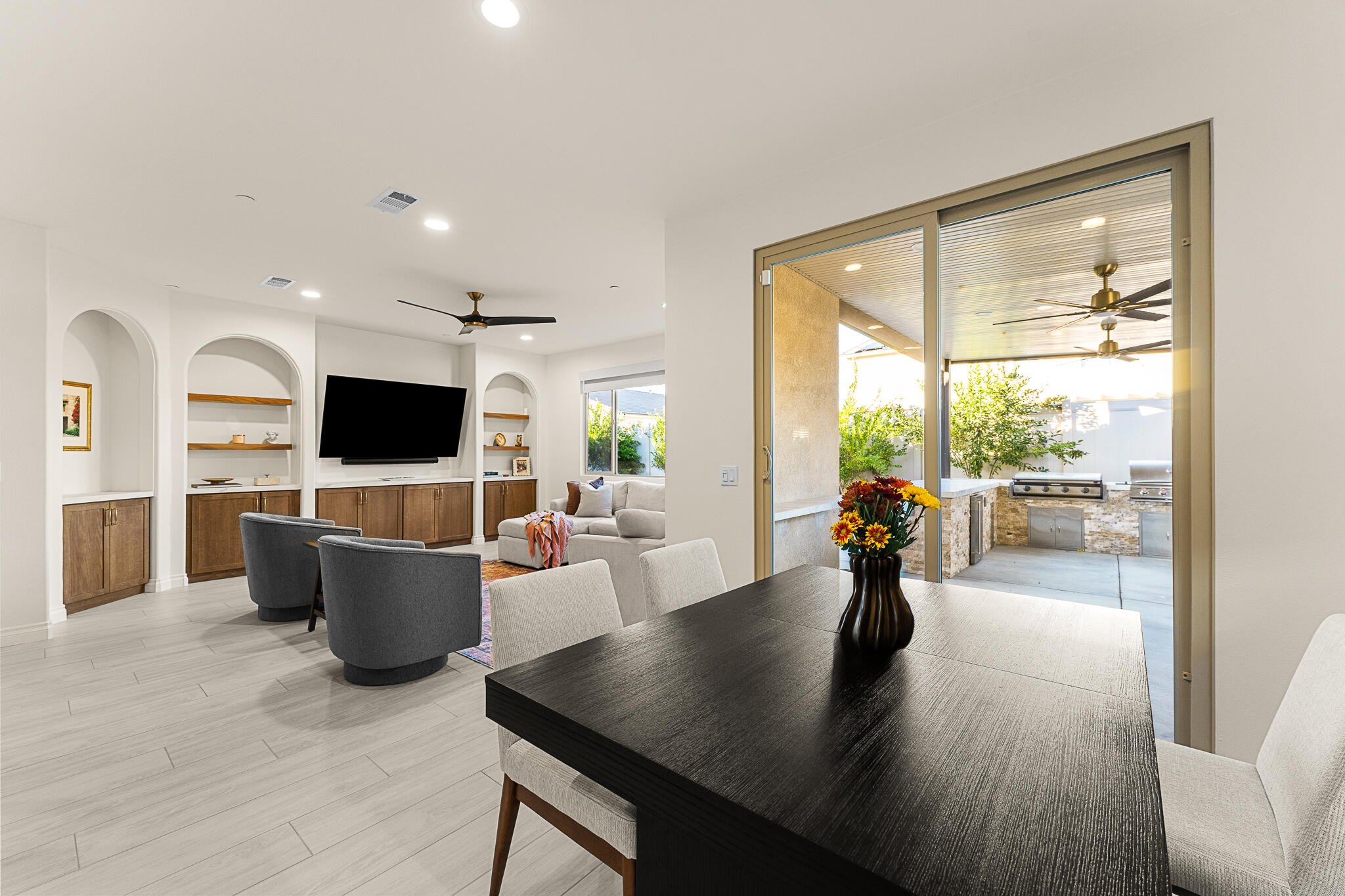 84458 Calle Larriva Coachella, CA 92236 - Photo 14 of 43 a living room with furniture and a flat screen tv