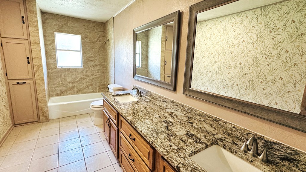 235 Indian Creek Road Ingram, TX 78025 - Photo 16 of 29