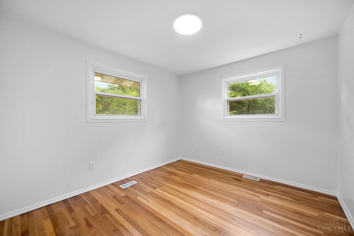 810 Fairborn Road Forest Park, OH 45240 - Photo 10 of 22 Gallery Image 10