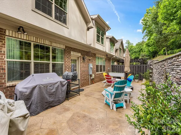 $825,000 | 5030 Waldron Meadow Drive, Charlotte, NC 28226