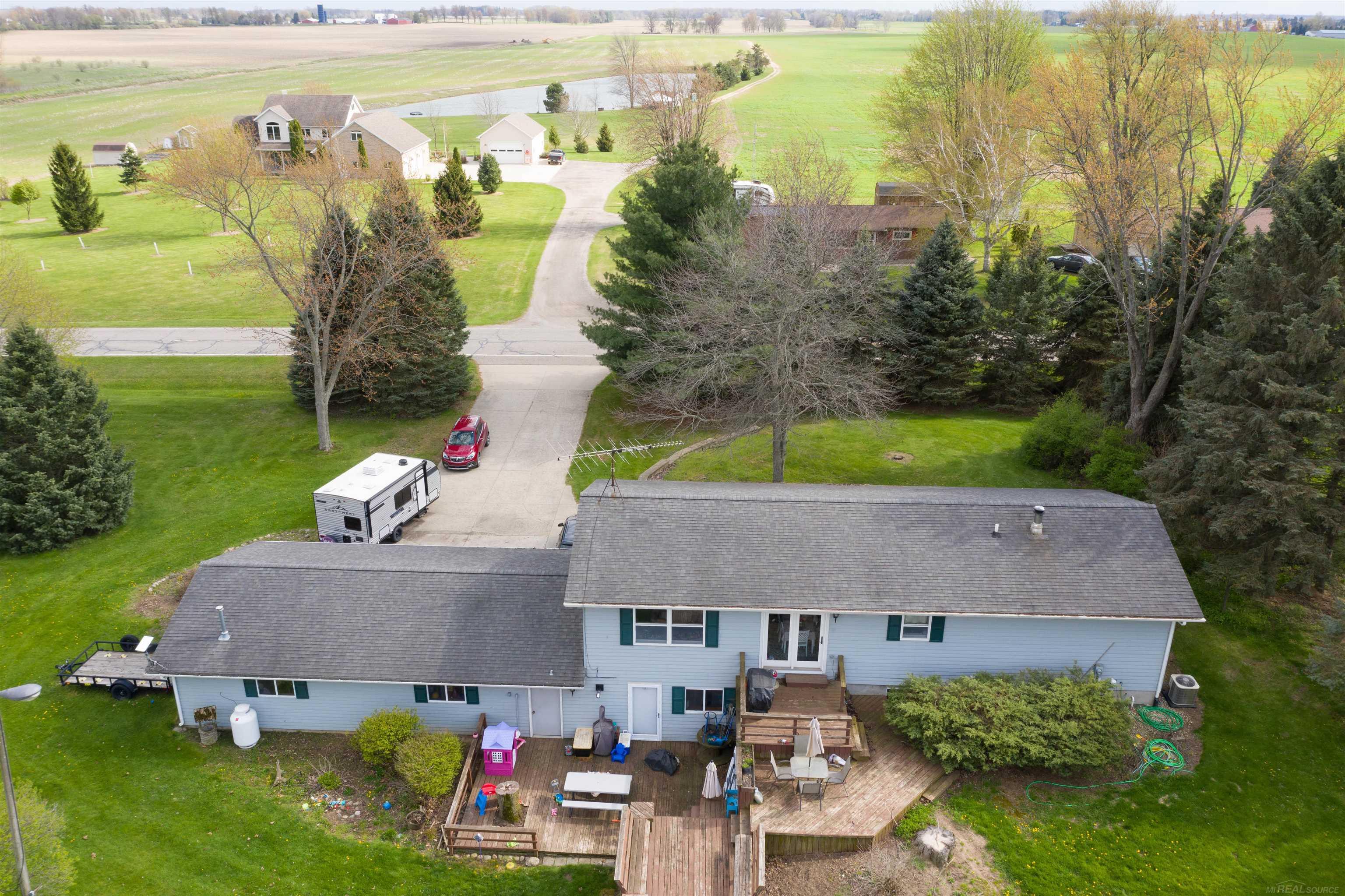 5820 Lynd Road Marlette, MI 48453 - Photo 9 of 54