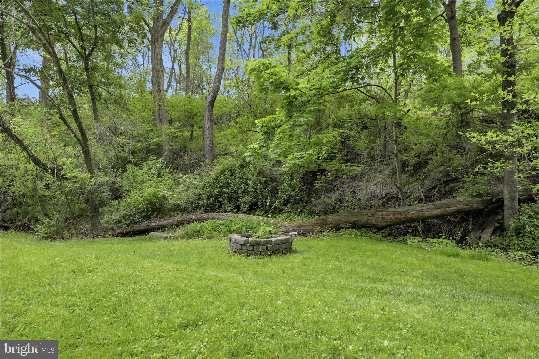 20 Star Lite Drive Lititz, PA 17543 - Photo 52 of 59 a backyard of a house with a yard and outdoor seating