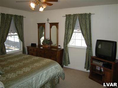 103 East George Street Emmaus, PA 18049 - Photo 8 of 17 Gallery Image 8