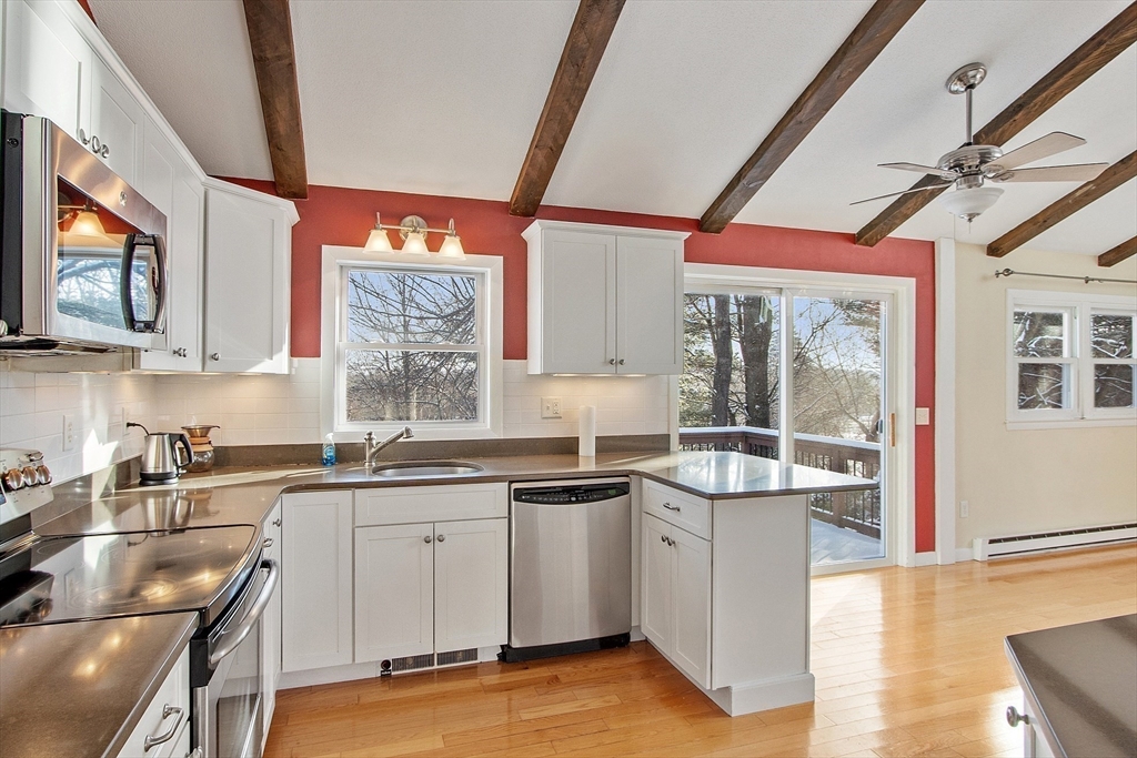 9 East Park Road Sterling, MA 01564 - Photo 15 of 35 Gallery Image 15