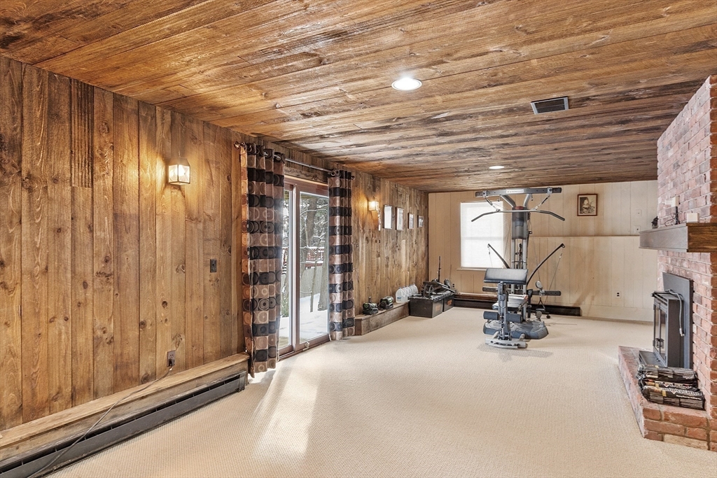 9 East Park Road Sterling, MA 01564 - Photo 28 of 35 Gallery Image 28