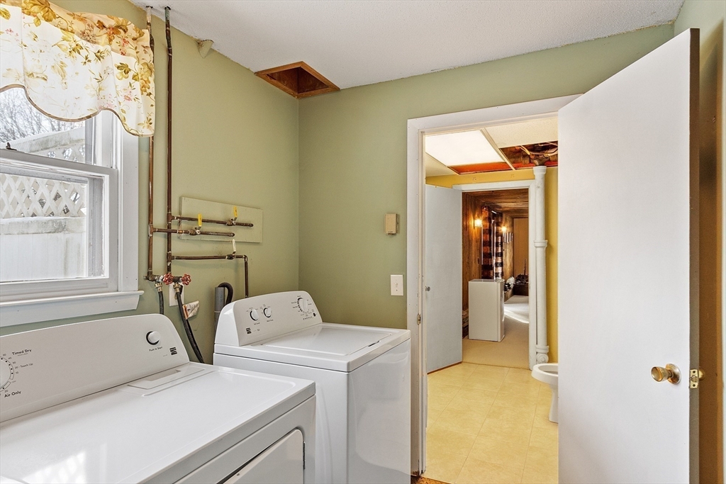 9 East Park Road Sterling, MA 01564 - Photo 34 of 35 Gallery Image 34