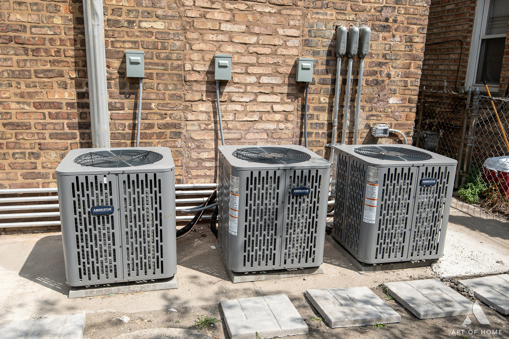 1820 Gunderson Avenue, Unit 3 Berwyn, IL 60402 - Photo 16 of 17 a view of a porch with a table and chairs