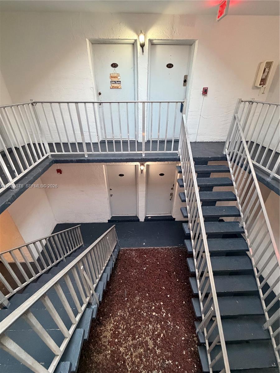 7250 Southwest 94th Place, Unit B8 Miami, FL 33173 - Photo 20 of 23