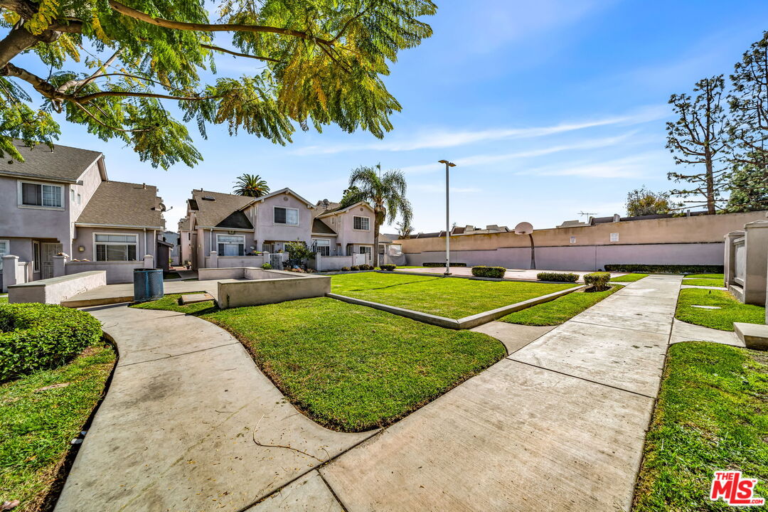 820 West Compton Boulevard, Unit 17 Compton, CA 90220 - Photo 38 of 50