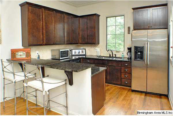2061 Lancaster Road, Unit 2061 Homewood, AL 35209 - Photo 10 of 23