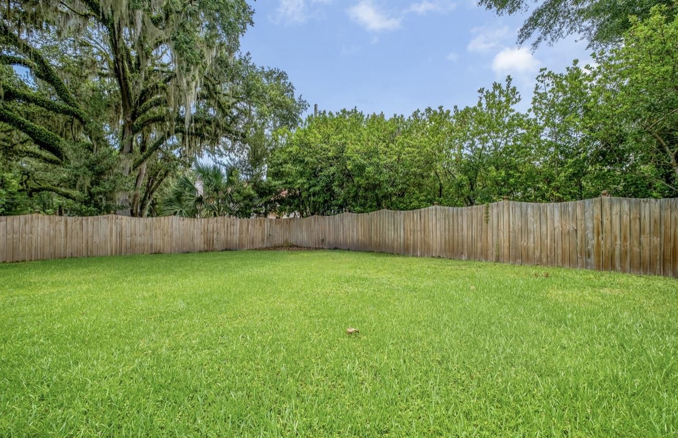 1504 Isabel Court, Unit 2 Tallahassee, FL 32303 - Photo 14 of 22