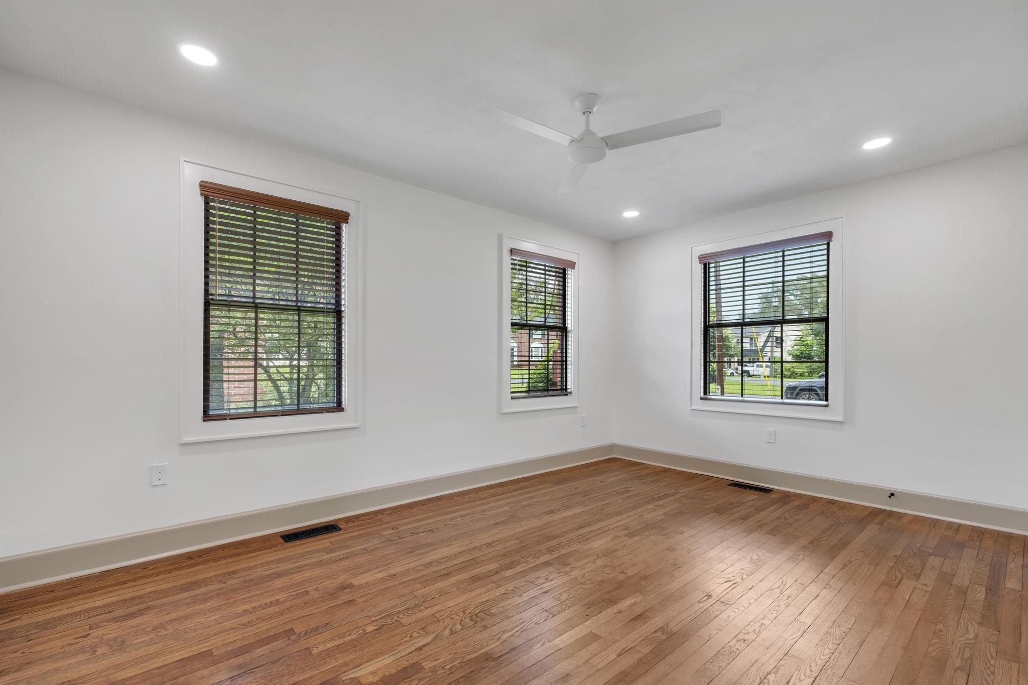 1504 Isabel Court, Unit 2 Tallahassee, FL 32303 - Photo 21 of 22