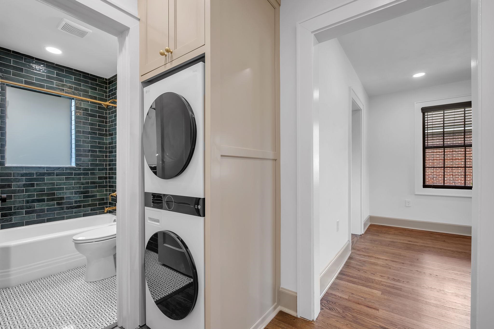 1504 Isabel Court, Unit 2 Tallahassee, FL 32303 - Photo 4 of 22