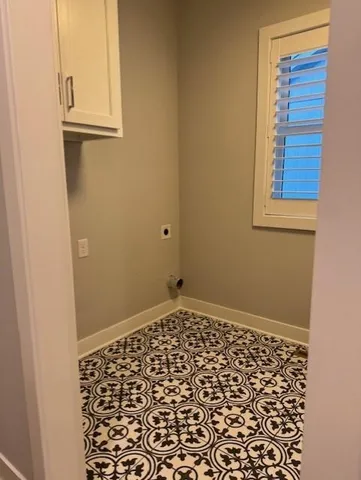 $421,700 | 23506 East 10th Street South, Independence, MO 64056