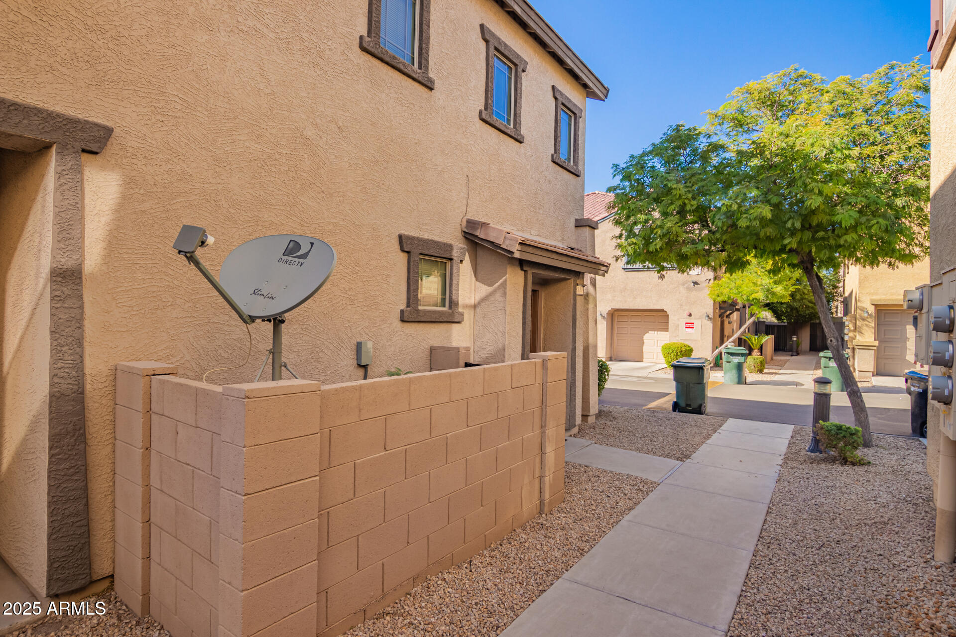 8117 West Groom Creek Road Phoenix, AZ 85043 - Photo 15 of 33 1 - Groom Creek