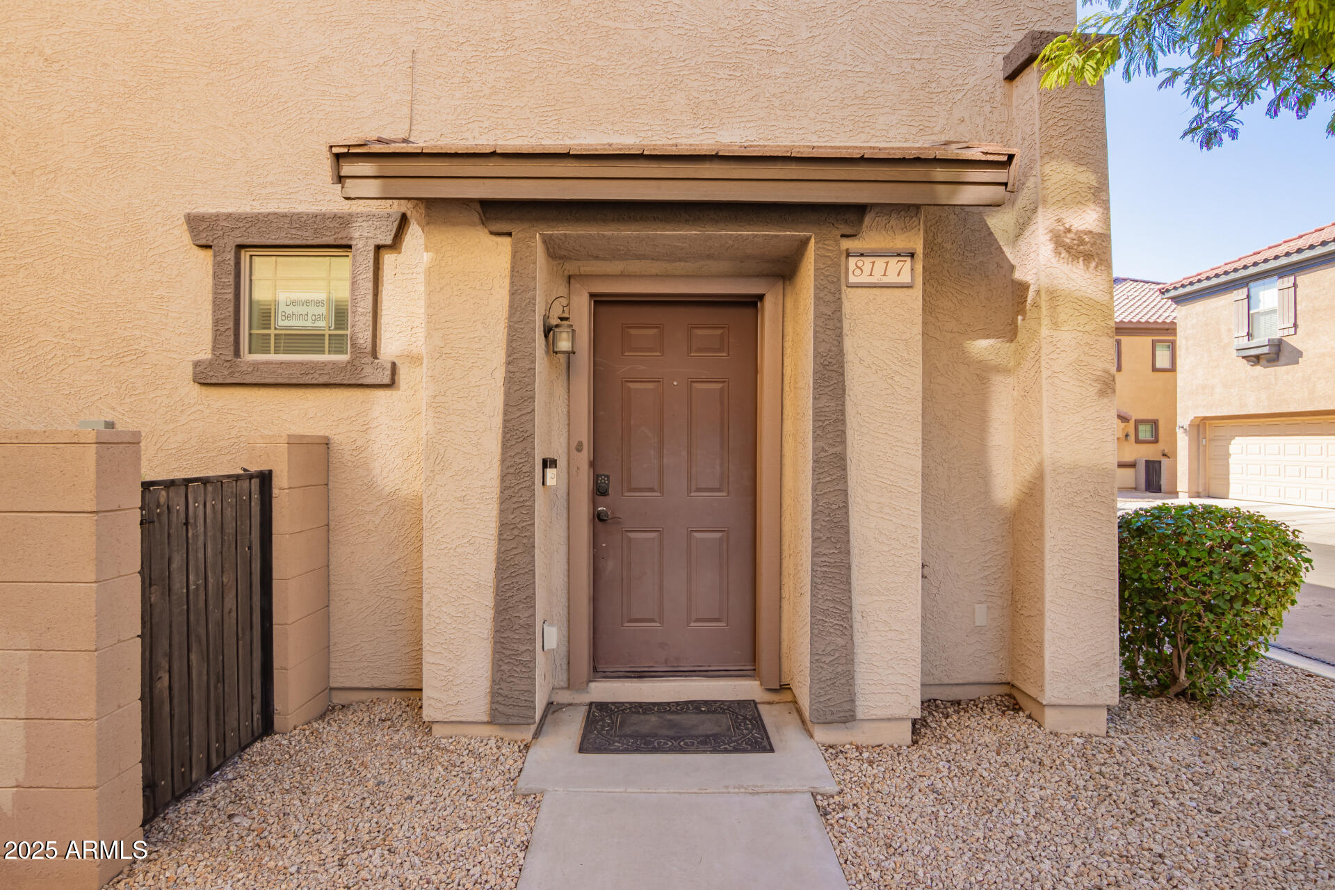 8117 West Groom Creek Road Phoenix, AZ 85043 - Photo 2 of 33 4 - Groom Creek