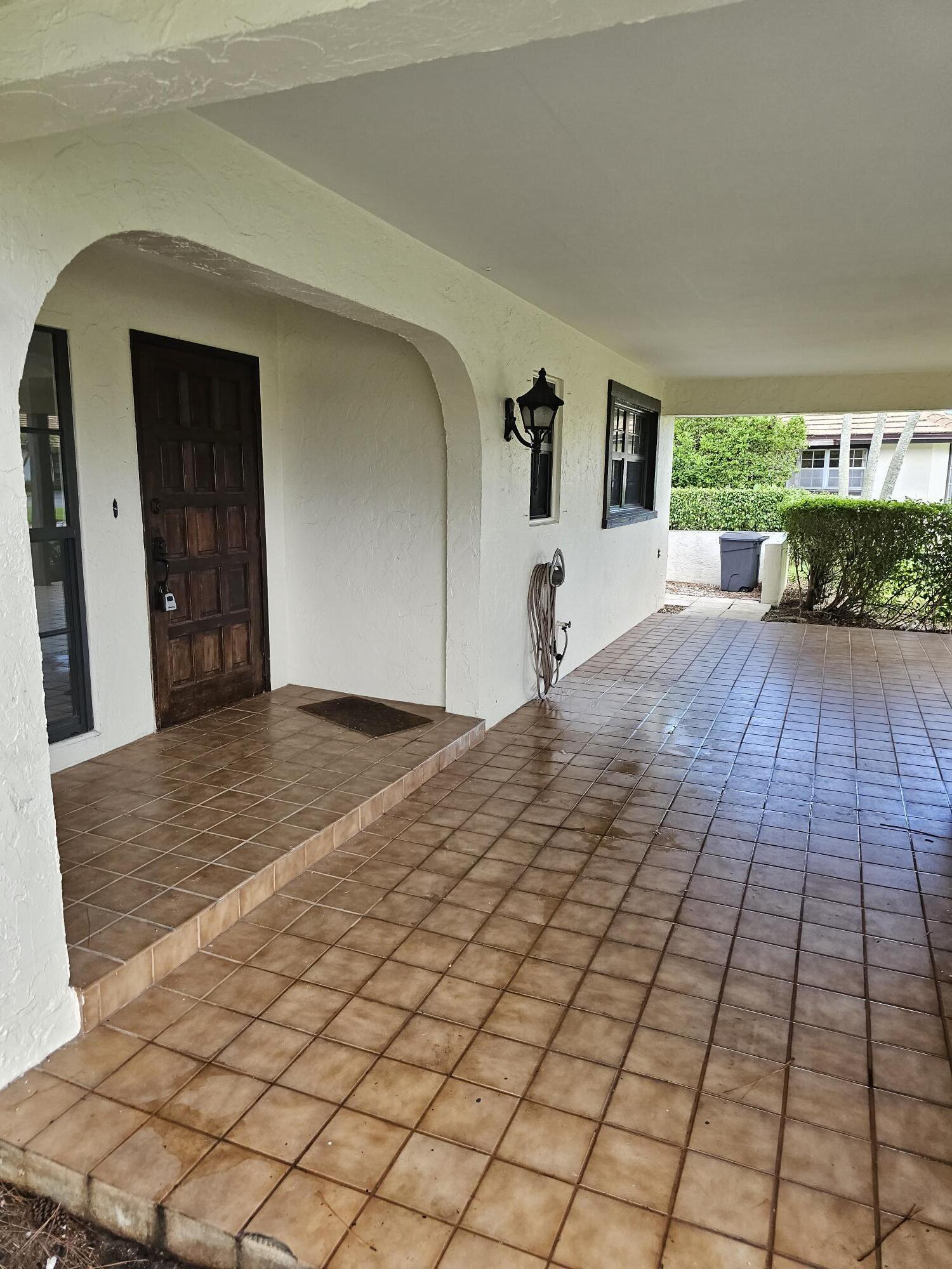 435 Pine Villa Drive Atlantis, FL 33462 - Photo 8 of 57 1000051157