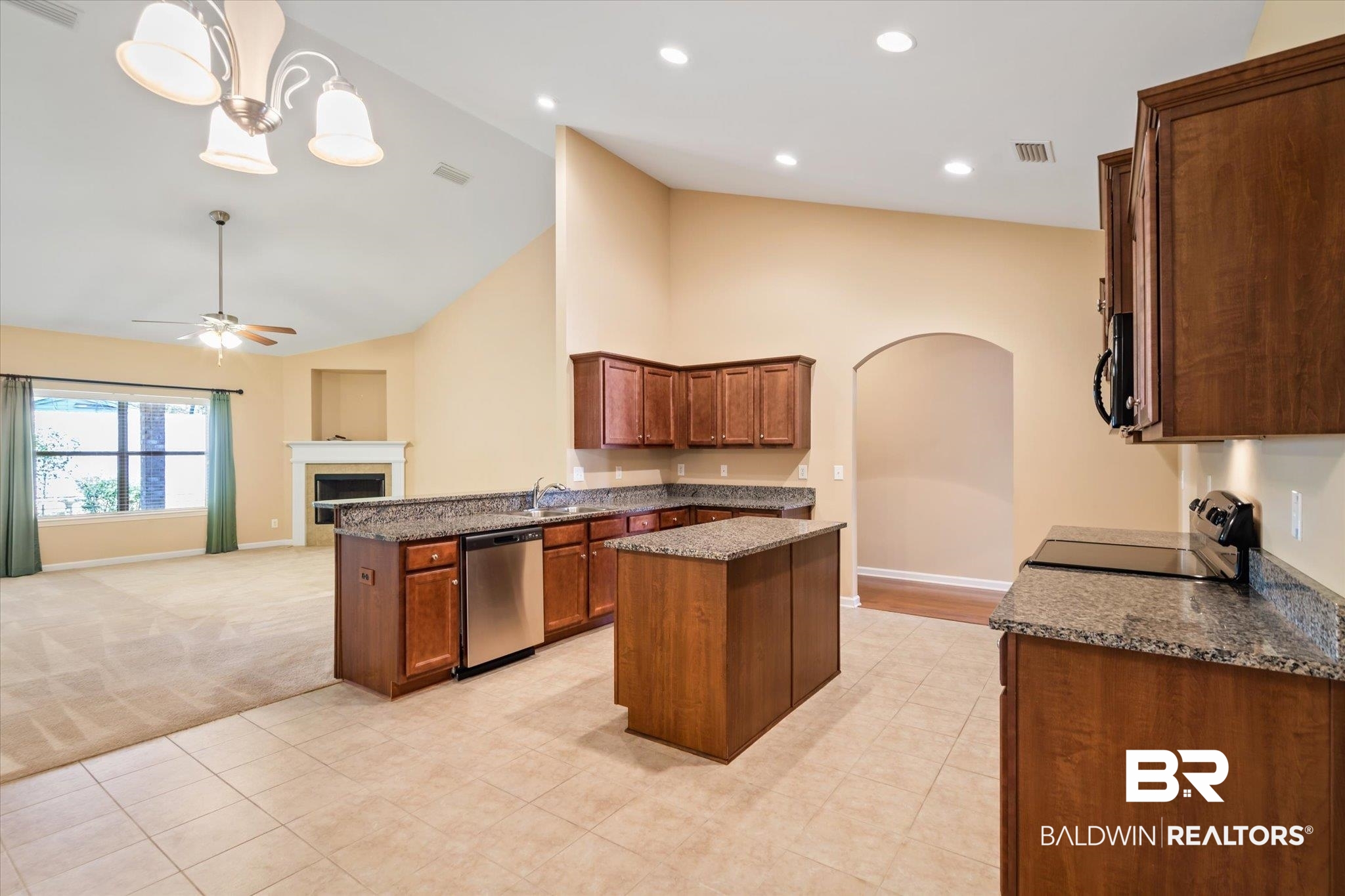 5140 Southbend Drive West Mobile, AL 36619 - Photo 8 of 24