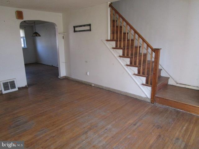 1119 Kenwood Road Darby, PA 19023 - Photo 2 of 12